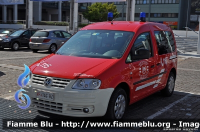 Volkswagen Caddy III serie
Vigili del Fuoco
Unione Distrettuale di Bolzano
Corpo Volontario di Oltrisarco Aslago - Bolzano
Freiwillige Feuerwehr Oberau Haslach - Bozen
VF 1AG BZ 
Parole chiave: Volkswagen Caddy_IIIserie VF1AGBZ Civil_Protect_2011