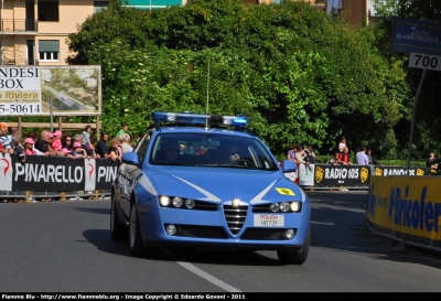 Alfa Romeo 159 Sportwagon
Polizia di Stato
Polizia Stradale
in scorta al Giro d'Italia 2011
POLIZIA H0731
Parole chiave: Alfa-Romeo 159_Sportwagon POLIZIAH0731