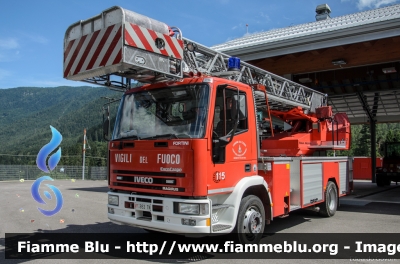 Iveco EuroCargo 120E21 I serie
Vigili del Fuoco
Distretto della Val Di Sole
Veicolo ospitato dal corpo di Malè (TN)
AutoScala da 24 metri allestimento Iveco-Magirus
VF B53 TN
Parole chiave: Iveco EuroCargo_120E21_Iserie VFB53TN