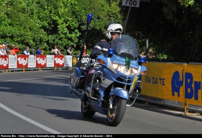 Bmw r850rt II serie
Polizia di Stato
Polizia Stradale
in scorta al Giro d'Italia 2011
Parole chiave: Bmw r850rt_IIserie