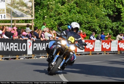 Ducati Multistrada Touring
Polizia di Stato
Polizia Stradale
in scorta al Giro d'Italia 2011
POLIZIA D1536
Parole chiave: Ducati Multistrada_Touring POLIZIAD1536