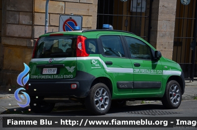 Fiat Nuova Panda 4x4 II serie
Corpo Forestale dello Stato
CFS 935 AF
Parole chiave: Fiat Nuova_Panda_4x4_IIserie CFS935AF