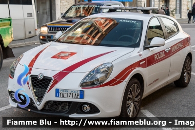 Alfa-Romeo Nuova Giulietta Restyle
Polizia Municipale Cascina (PI)
Codice Automezzo: 41
POLIZIA LOCALE YA 171 AP
Parole chiave: Alfa-Romeo Nuova_Giulietta_Restyle POLIZIALOCALEYA171AP