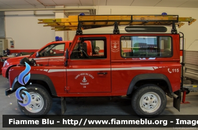 Land-Rover Defender 90
Vigili del Fuoco
Unione distrettuale di Cles
Corpo Volontario di Cis (TN)
VF G53 TN
Parole chiave: Land-Rover Defender_90 VFG53TN