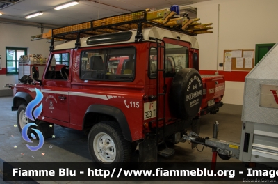 Land-Rover Defender 90
Vigili del Fuoco
Unione distrettuale di Cles
Corpo Volontario di Cis (TN)
VF G53 TN
Parole chiave: Land-Rover Defender_90 VFG53TN