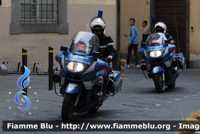 Bmw R850RT II serie
Polizia di Stato
Polizia Stradale
scorta 1000 Miglia 2014
Parole chiave: Bmw R850RT_IIserie