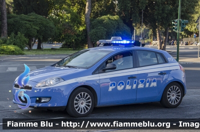 Fiat Nuova Bravo
Polizia di Stato
Squadra Volante
POLIZIA H8545
Parole chiave: Fiat Nuova_Bravo POLIZIAH8545 Festa_della_Republica_2014