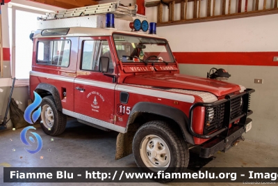 Land-Rover Defender 90
Vigili del Fuoco
Unione distrettuale della Valsugana e Tesino
Corpo Volontario di Telve di Sopra (TN)
VF K70 TN
Parole chiave: Land-Rover Defender_90 VFK70TN