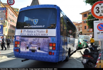 Iveco 100E18
Polizia di Stato
Polizia Stradale
"Pullman Azzurro"
in scorta al Giro d'Italia 2011
POLIZIA D7760
Parole chiave: Iveco 100E18 POLIZIAD7760