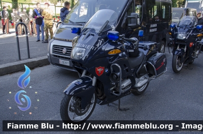 Bmw R850RT I serie
Carabinieri
con logo del Bicentenario
CC A1760
Parole chiave: Bmw R850RT_Iserie CCA1760 Festa_della_Republica_2014