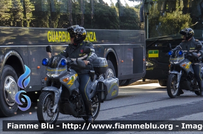 Aprilia Pegaso I serie
Guardia di Finanza
GdiF 11670
Parole chiave: Aprilia Pegaso_Iserie Festa_della_Repubblica_2014 GdiF11670