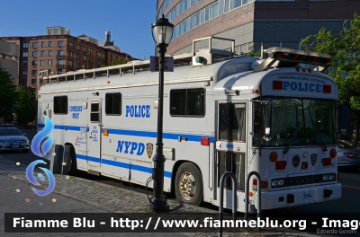 Blue Bird All American III serie
United States of America-Stati Uniti d'America
New York Police Department
Communication Division
Parole chiave: Blue-Bird All_American_IIIserie