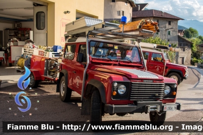 Land-Rover Defender 90
Vigili del Fuoco
Distretto della Val Di Sole
Corpo Volontario di Cavizzana (TN)
VF 9D4 TN
Parole chiave: Land-Rover Defender_90 VF9D4TN