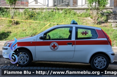 Fiat Punto II serie
Croce Rossa Italiana
Comitato Locale di Guidonia Montecelio
CRI 502 AB
Parole chiave: Fiat Punto_IIserie CRI502AB Festa_della_Republica_2014