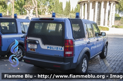 Land-Rover Discovery 3
Polizia di Stato
I Reparto Mobile di Roma
POLIZIA H0001
Parole chiave: Land-Rover Discovery_3 POLIZIAH0001 Festa_della_Republica_2014