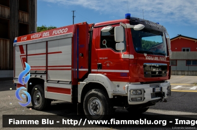 Man TGM 13.280 4x4 II serie
Vigili del Fuoco
Unione distrettuale di Cles
Corpo Volontario di Tuenno (TN)
AutoPompa allestimento Iveco Magirus
VF 8H2 TN
Parole chiave: Man TGM_13.280_4x4_IIserie VF8H2TN