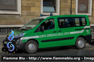 Fiat Scudo IV serie
Corpo Forestale dello Stato
CFS 419 AF
Parole chiave: Fiat Scudo_IVserie CFS419AF Festa_della_Repubblica_2014