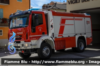 Iveco EuroCargo 150E32 4X4 III serie
Vigili del Fuoco
Unione distrettuale di Cles
Corpo Volontario di Cunevo (TN)
AutoPompa Allestimento Kofler
VF 6D2 TN
Parole chiave: Iveco EuroCargo_150E32_4X4_IIIserie VF6D2TN