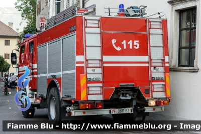 Scania 92H450
Vigili del Fuoco
Unione Distrettuale Bolzano 
Bezirksverband Bozen
Corpo Volontario di San Michele Appiano
Freiwillige Feuerwehr Saint Michael Eppan 
Allestimento Baribbi
VF 0MM BZ
Parole chiave: Scania 92H450 VF0MMBZ