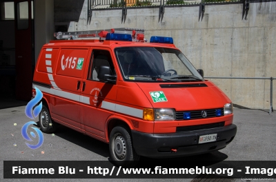 Volkswagen Transporter T4 restyle
Vigili del Fuoco
Unione distrettuale di Mezzolombardo
Corpo Volontario di Denno (TN)
Allestito Brandshutz
VF F50 TN
Parole chiave: Volkswagen Transporter_T4_restyle VFF50TN