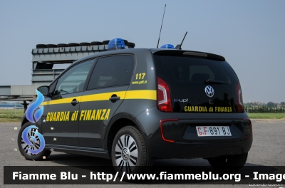 Volkswagen E-Up
Guardia di Finanza
Allestita Focaccia
Decorazione Grafica Artlantis
GdiF 891 BJ

Si ringrazia la Guardia di Finanza per la disponibilità e la collaborazione
Parole chiave: Volkswagen E-Up EXPO2015 GdiF891BJ