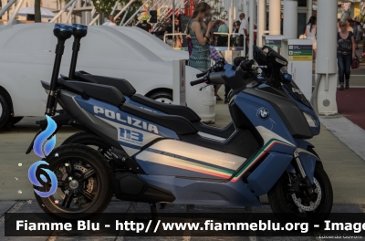 Bmw C Evolution
Polizia di Stato
Polizia per Expo 2015
Allestito Focaccia
Grafica Artlantis
POLIZIA D1531
POLIZIA D1533
Parole chiave: Bmw C_Evolution POLIZIAD1531 POLIZIAD1533 EXPO2015