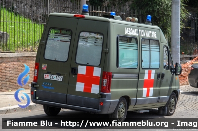 Fiat Ducato III serie
Aereonautica Militare Italiana
Comaer
AM CC 187
Parole chiave: Fiat Ducato_IIIserie AMCC187 Ambulanza Festa_della_Republica_2014