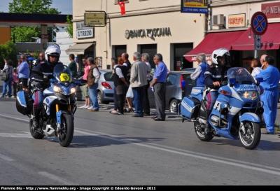 Ducati Multistrada Touring
Polizia di Stato
Polizia Stradale
in scorta al Giro d'Italia 2011
con stemma listato a lutto
POLIZIA D1535
Parole chiave: Ducati Multistrada_Touring POLIZIAD1535