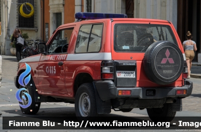 Mitsubishi Pajero Swb II serie 
Vigili del Fuoco
Comando Provinciale di Ravenna
VF 20875
Parole chiave: Mitsubishi Pajero_Swb_IIserie VF20875