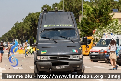 Iveco Daily III serie
Guardia di Finanza
GdiF 542 BA
Parole chiave: Iveco Daily_IIIserie GdiF542BA Valore_Tricolore_2019