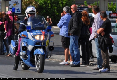 Bmw r850rt II serie
Polizia di Stato
Polizia Stradale
in scorta al Giro d'Italia 2011
con stemma listato a lutto
Parole chiave: Bmw r850rt_IIserie