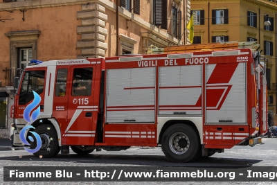 Iveco Stralis AF190S40 I serie
Vigili del Fuoco
Scuola Formazione Operativa
Moltelibretti - Roma
AutoPompaSerbatoio allestimento Iveco-Magirus
VF 23409
Parole chiave: Iveco Stralis_AF190S40_Iserie VF23409