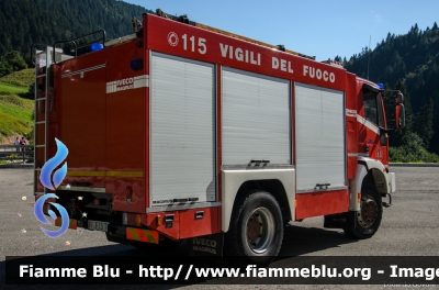 Iveco EuroCargo 135E24 4x4 I serie
Vigili del Fuoco
Unione distrettuale di Mezzolombardo
Corpo Volontario di Andalo (TN)
AutoPompa allestimento Iveco Magirus Grizzly
VF F13 TN
Parole chiave: Iveco EuroCargo_135E24_4x4_Iserie VFF13TN