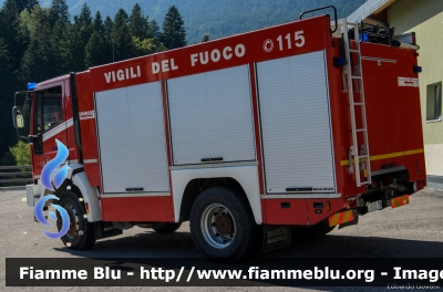 Iveco EuroCargo 135E24 4x4 I serie
Vigili del Fuoco
Unione distrettuale di Mezzolombardo
Corpo Volontario di Andalo (TN)
AutoPompa allestimento Iveco Magirus Grizzly
VF F13 TN
Parole chiave: Iveco EuroCargo_135E24_4x4_Iserie VFF13TN