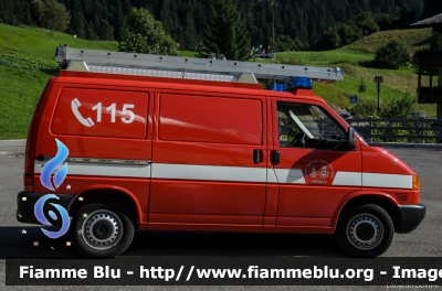 Volkswagen Transporter T4
Vigili del Fuoco
Unione distrettuale di Mezzolombardo
Corpo Volontario di Andalo (TN)
Allestimento Brandshutz
VF E28 TN
Parole chiave: Volkswagen Transporter_T4 VFE28TN