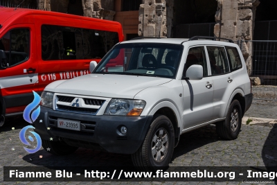 Mitsubishi Pajero Lwb III serie
Vigili del Fuoco
Comando Provinciale di Roma
VF 23995
Parole chiave: Mitsubishi Pajero_Lwb_IIIserie VF23995