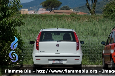 Fiat Punto III serie
Vigili del Fuoco
Comando Provinciale di Pistoia
Distaccamento di Montecatini Terme
VF 27230
Parole chiave: Fiat Punto_IIIserie VF27230