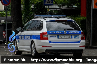 Skoda Octavia Wagon IV serie
Polizia Municipale - StadtPolizei
Merano - Meran (BZ)
Allestita Ciabilli
POLIZIA LOCALE YA 445 AM
Parole chiave: Skoda Octavia_Wagon_IVserie POLIZIALOCALEYA445AM