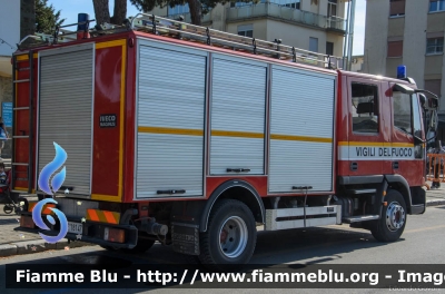 Iveco EuroCargo 100E18 I serie
Vigili del Fuoco
Comando Provinciale di Pisa
AutoPompaSerbatoio allestimento Iveco-Magirus
VF 18147
Parole chiave: Iveco EuroCargo_100E18_Iserie VF18147 Pisa_AirShow_2017