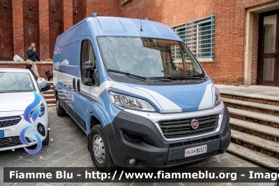 Fiat Ducato X290
Polizia di Stato
Allestimento Elevox
POLIZIA M4521
Parole chiave: Fiat Ducato_X290 POLIZIAM4521