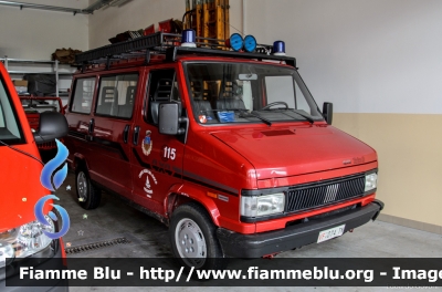 Fiat Ducato 4x4 I serie II Restyle
Vigili del Fuoco
Unione distrettuale di Cles
Corpo Volontario di Coredo (TN)
VF D74 TN
Parole chiave: Fiat Ducato_4x4_Iserie_II_restyle VFD74TN