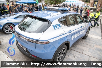 Alfa Romeo Tonale
Polizia di Stato
Squadra Volante
Allestimento FCA
POLIZIA M8086
Parole chiave: Alfa-Romeo Tonale POLIZIAM8086