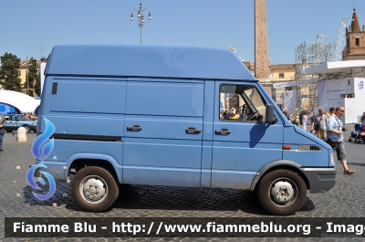 Iveco Daily II serie
Polizia di Stato
POLIZIA B2499
Parole chiave: Iveco Daily_IIserie POLIZIAB2499 Festa_della_Polizia_2011