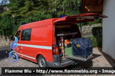 Volkswagen Transporter T5
Vigili del Fuoco
Unione distrettuale di Cles
Corpo Volontario di Tres (TN)
VF 7A6 TN
Parole chiave: Volkswagen Transporter_T5 VF7A6TN