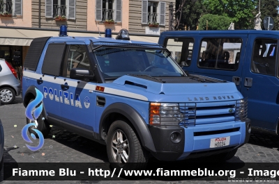 Land Rover Discovery 3
Polizia di Stato
Reparto Mobile
POLIZIA H0034
Parole chiave: Land-Rover Discovery_3 POLIZIAH0034 festa_della_polizia_2011