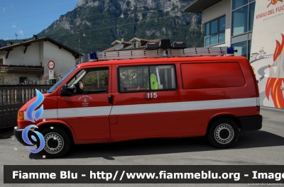 Volkswagen Transporter T4
Vigili del Fuoco
Unione distrettuale di Mezzolombardo
Corpo Volontario di Nave San Rocco (TN)
VF F08 TN
Parole chiave: Volkswagen Transporter_T4 VFF08TN