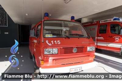 Volkswagen Transporter T3
Vigili del Fuoco
Unione Distrettuale Merano
Bezirksverband Meran
Corpo Volontario di Cermes (BZ)
Freiwillige Feuerwehr Tscherms
VF 0EX BZ
Parole chiave: Volkswagen Transporter_T3 VF0EXBZ