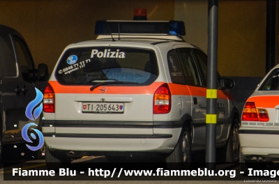 Opel Zafira I serie
Schweiz - Suisse - Svizra - Svizzera
Polizia Comunale Chiasso
TI 205643
Parole chiave: Opel Zafira_Iserie