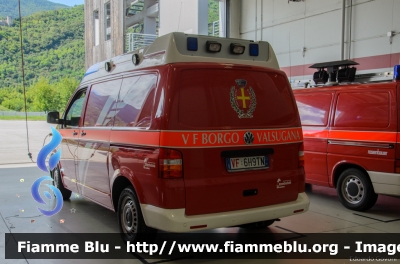 Volkswagen Transporter T5
Vigili del Fuoco
Unione distrettuale della Valsugana e Tesino
Corpo Volontario di Borgo Valsugana (TN)
Polisoccorso allestimento Brandshutz Rosenbauer
VF 6H9 TN
Parole chiave: Volkswagen Transporter_T5 VF6H9TN