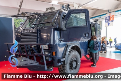 Iveco RG12 Nyala
Carabinieri
III Reggimento Lombardia
CC BU 015
Parole chiave: Iveco RG12_Nyala CCBU015 REAS_2023